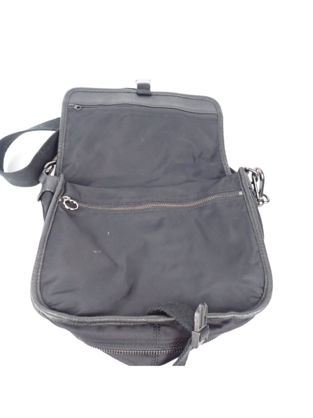 Lululemon Messenger Crossbody Bag Black Adjustable Strap Laptop Travel Bag - Picture 4 of 5